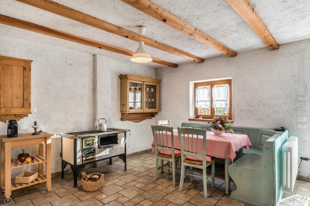 Baita Al Rossat Sant'Orsola エクステリア 写真