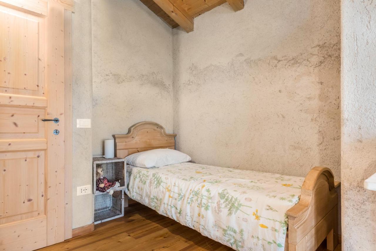 Baita Al Rossat Sant'Orsola エクステリア 写真